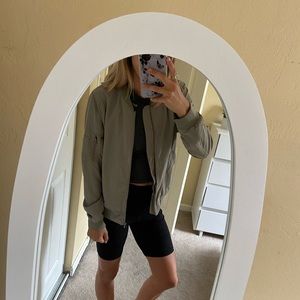 Bomber jacket